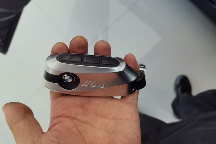 Used BMW 5 Series 2025 530Li Leading Model M Sport Package Vehicle Key