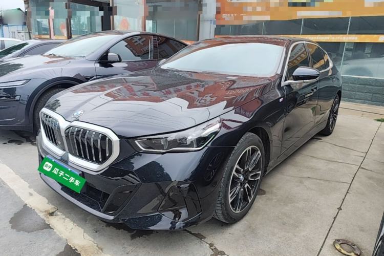 Used BMW 5 Series 2025 530Li Leading Model M Sport Package Guazi used car, China used car export, Used car for sale, Used  cars, Cheapest cars for sale