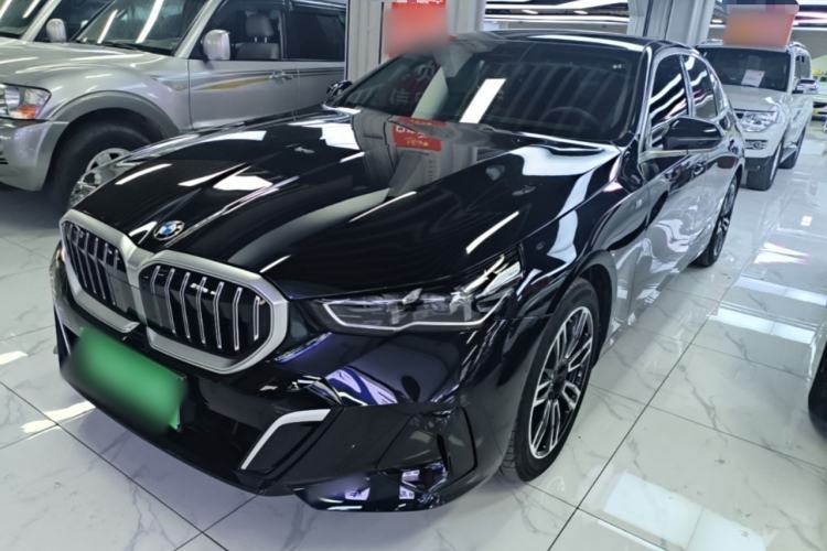 Used BMW 5 Series 2025 530Li Leading Model M Sport Package Guazi used car, China used car export, Used car for sale, Used  cars, Cheapest cars for sale