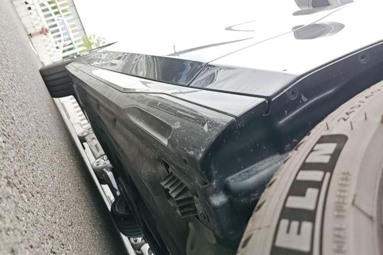 Used BMW 5 Series 2025 530Li Luxury Edition M Sport Package Chassis Front Right