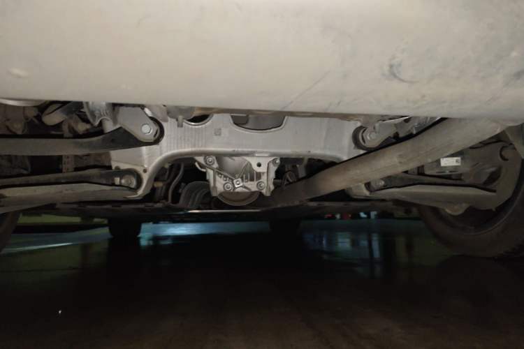 Used BMW 5 Series 2025 525Li M Sport Package Chassis Rear