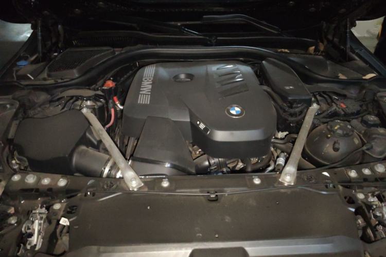 Used BMW 5 Series 2025 525Li M Sport Package Engine Bay