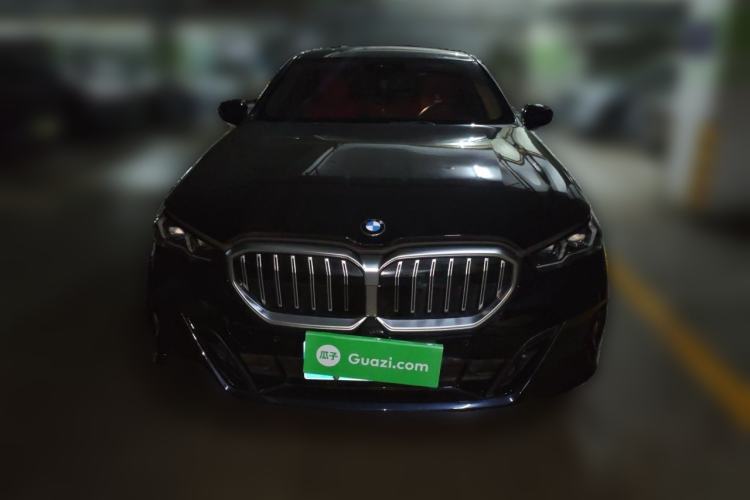 Used BMW 5 Series 2025 525Li M Sport Package Front