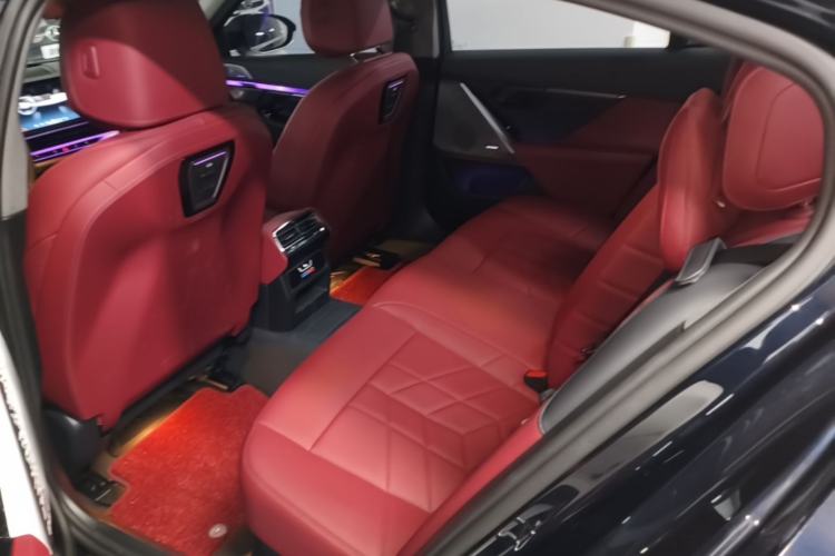 Used BMW 5 Series 2025 530Li Leading Model M Sport Package Left Rear Seat