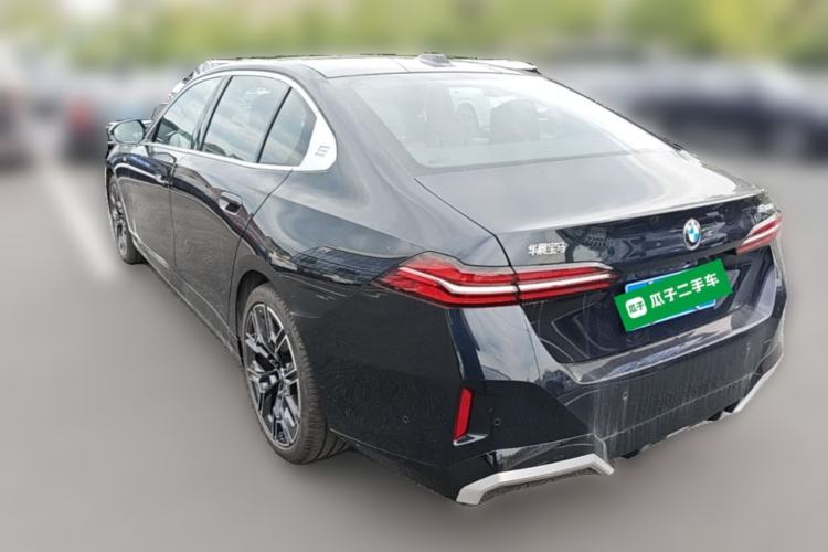 Used BMW 5 Series 2025 530Li Luxury Edition M Sport Package Rear Left 45 Deg