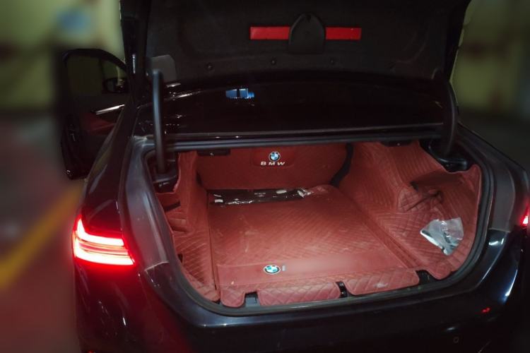 Used BMW 5 Series 2025 525Li M Sport Package Trunk