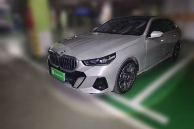 Used BMW 5 Series 2025 530Li Luxury Edition M Sport Package