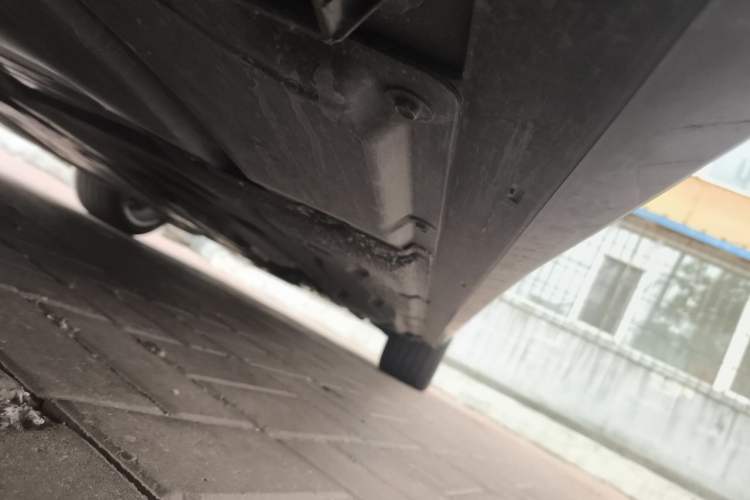Used BMW 5 Series 2025 530Li Luxury Edition M Sport Package Chassis Rear Right