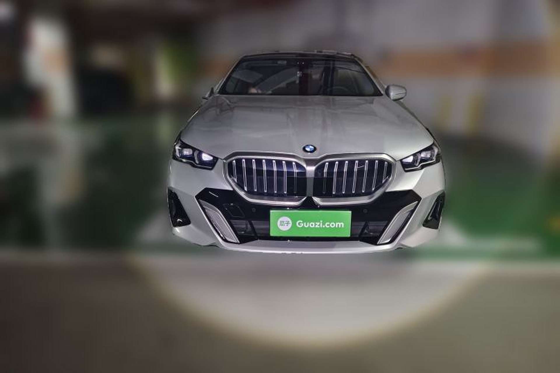 Used BMW 5 Series 2025 530Li Luxury Edition M Sport Package Front