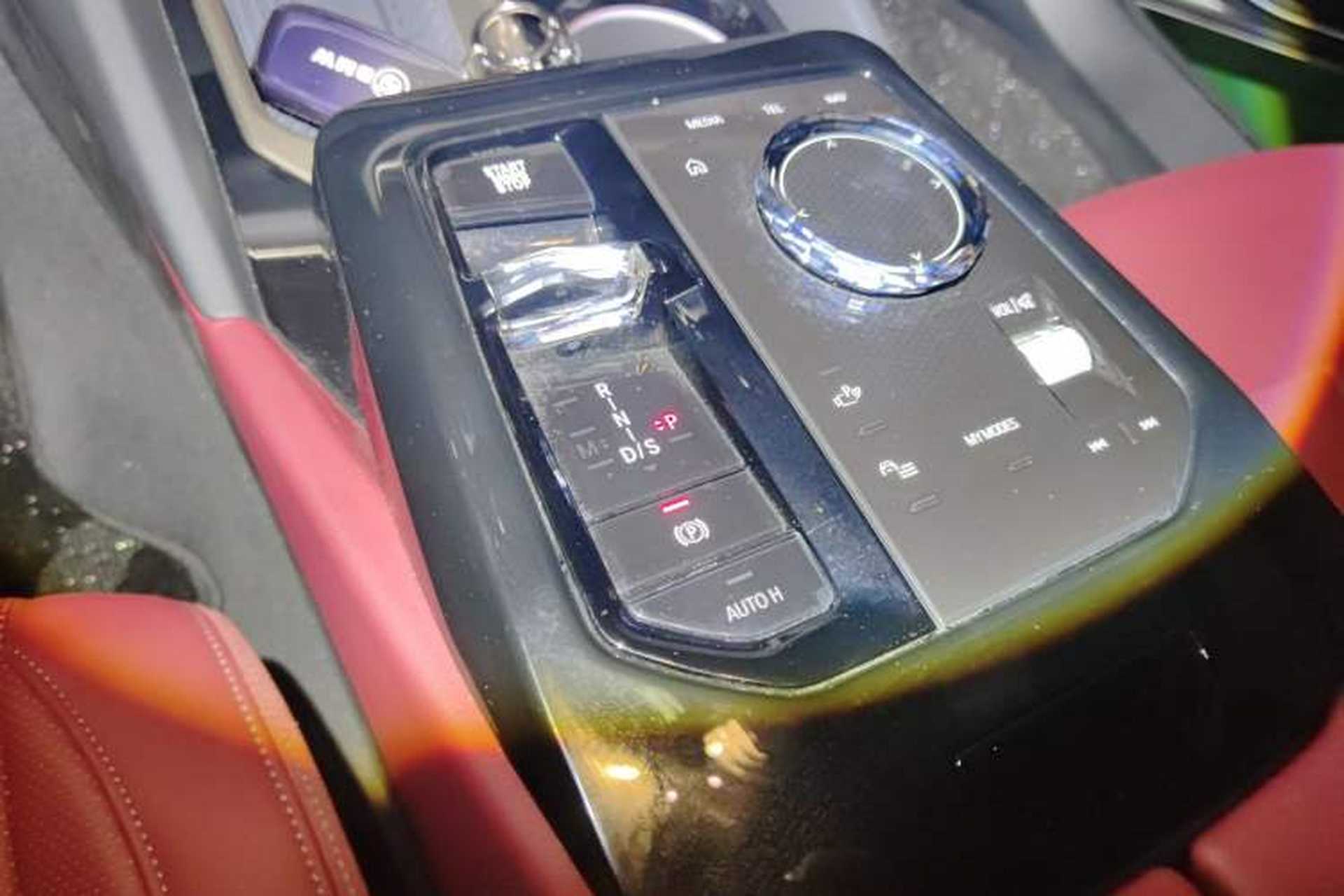 Used BMW 5 Series 2025 530Li Luxury Edition M Sport Package Gear Lever