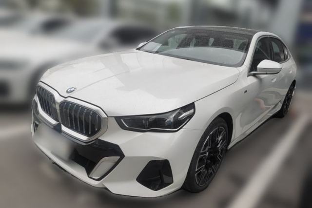 Used BMW 5 Series 2025 530Li Luxury Edition M Sport Package