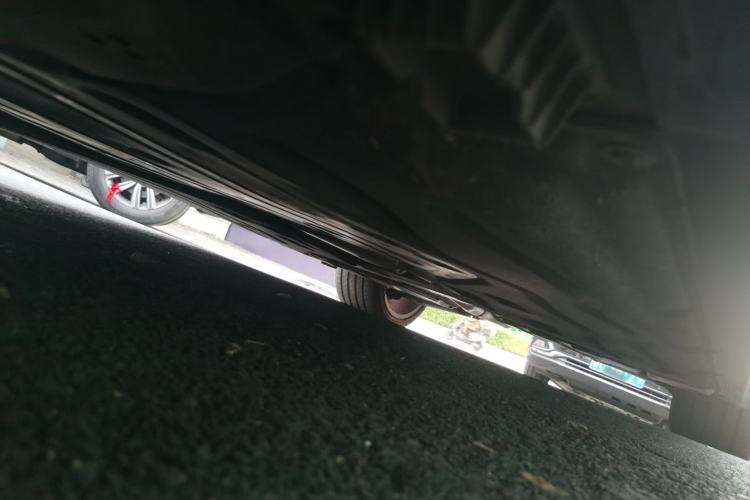 Used BMW 5 Series 2025 530Li Luxury Edition M Sport Package Chassis Front Left