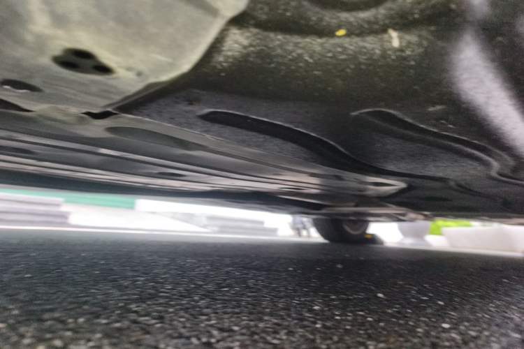 Used BMW 5 Series 2025 530Li Leading Edition Luxury Package Chassis Front Left