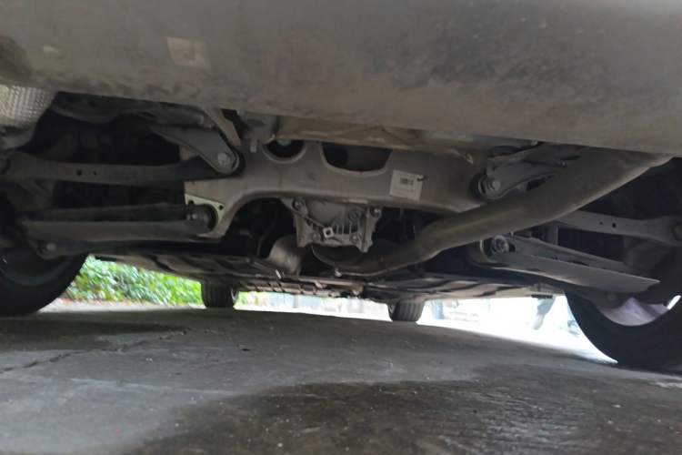 Used BMW 5 Series 2025 525Li M Sport Package Chassis Rear