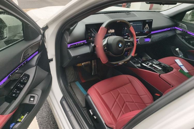 Used BMW 5 Series 2025 530Li Leading Edition Luxury Package Driver Seat