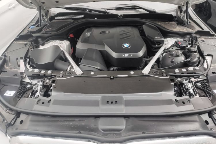 Used BMW 5 Series 2025 530Li Luxury Edition M Sport Package Engine Bay
