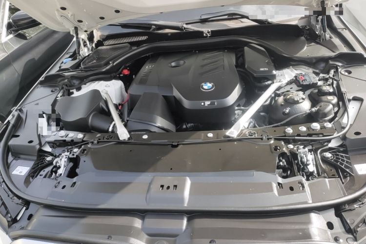 Used BMW 5 Series 2025 530Li Leading Model M Sport Package Engine Bay