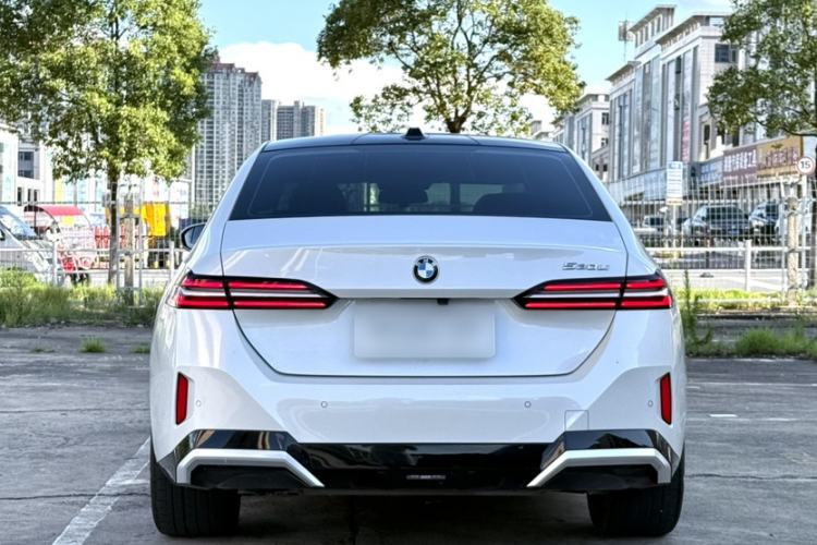 Used BMW 5 Series 2025 530Li Luxury Edition M Sport Package Exterior 6