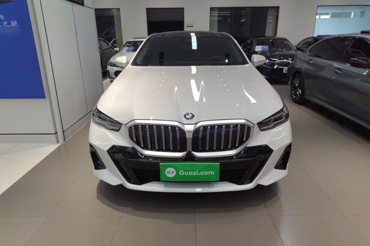 Used BMW 5 Series 2025 530Li Leading Model M Sport Package Front