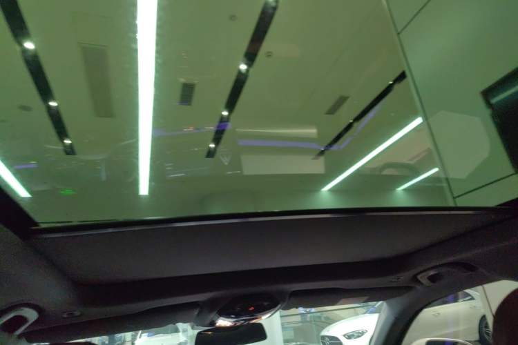 Used BMW 5 Series 2025 530Li Leading Model M Sport Package Headliner