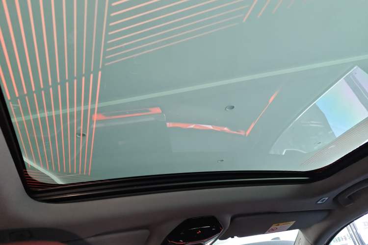 Used BMW 5 Series 2025 530Li Luxury Edition M Sport Package Headliner