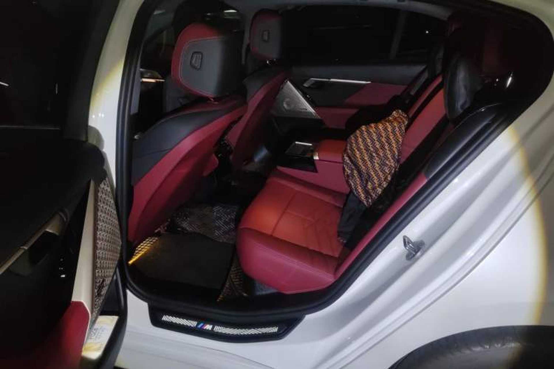 Used BMW 5 Series 2025 530Li Luxury Edition M Sport Package Left Rear Seat