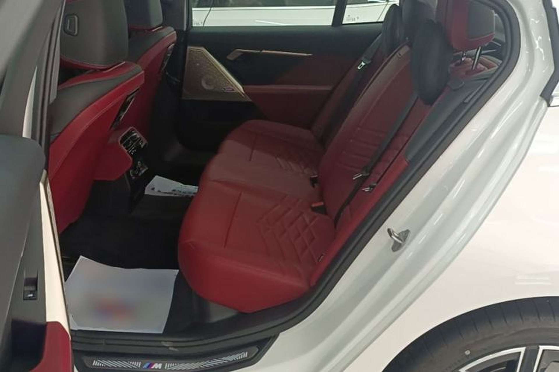 Used BMW 5 Series 2025 530Li Luxury Edition M Sport Package Left Rear Seat
