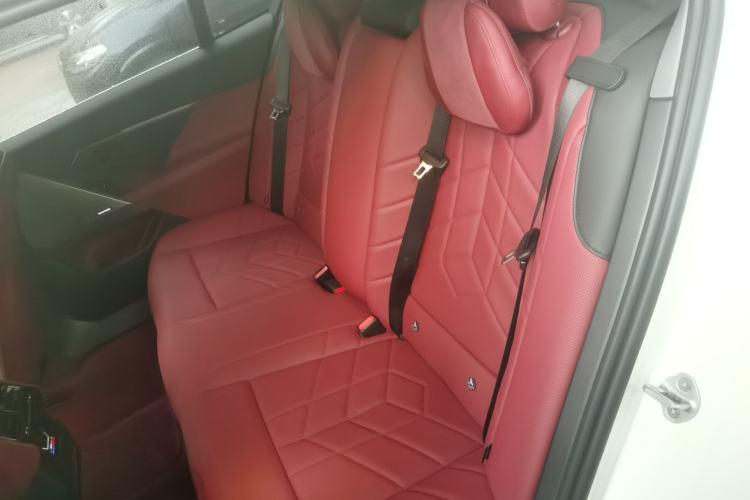 Used BMW 5 Series 2025 530Li Leading Model M Sport Package Left Rear Seat