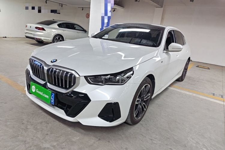 BMW 5 Series 2025 525Li M Sport Package