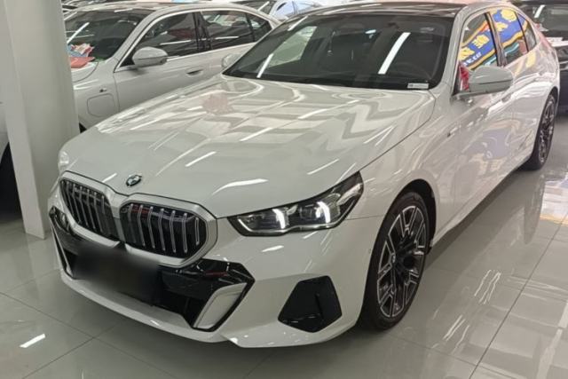 Used BMW 5 Series 2025 530Li Luxury Edition M Sport Package