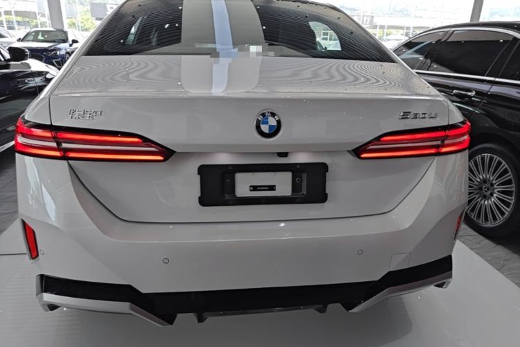 Used BMW 5 Series 2025 530Li Luxury Edition M Sport Package Rear