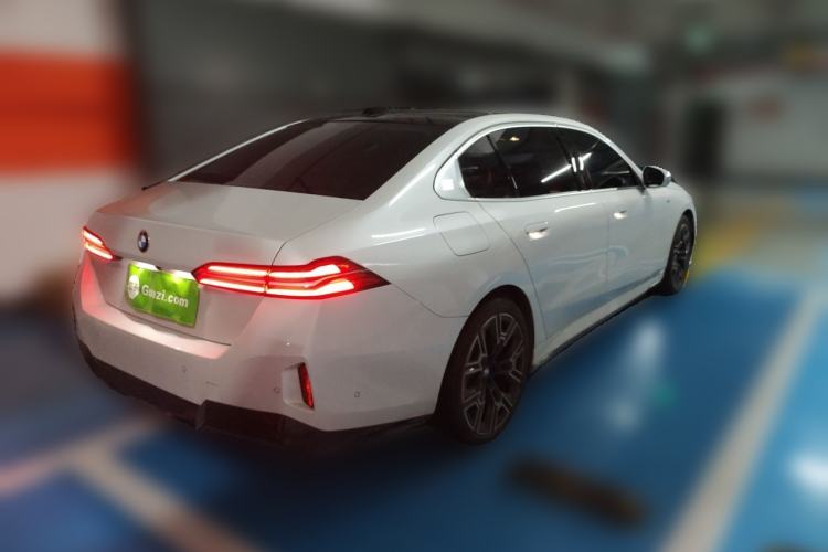 Used BMW 5 Series 2025 530Li Luxury Edition M Sport Package Rear Right 45 Deg