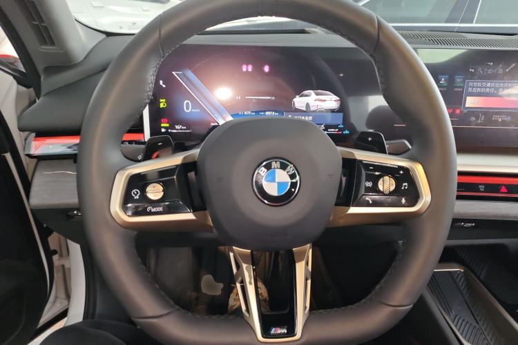 Used BMW 5 Series 2025 530Li Luxury Edition M Sport Package Steering Wheel