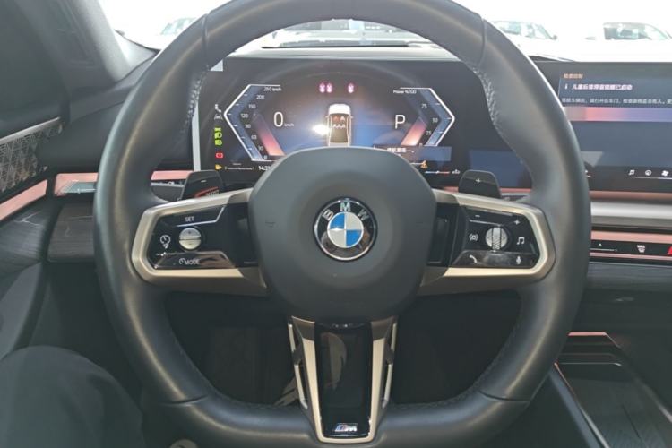 Used BMW 5 Series 2025 530Li Luxury Edition M Sport Package Steering Wheel