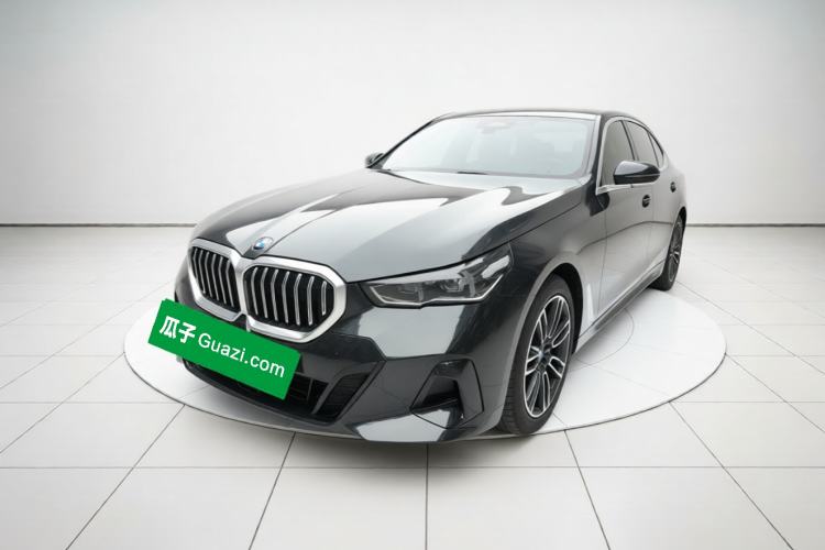 BMW 5 Series 2026 Facelift Model 530Li Leading Edition M Sport Package