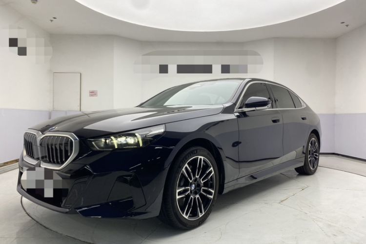 Used BMW 5 Series 2026 530Li Leading M Sport Package Guazi used car, China used car export, Used car for sale, Used cars, Cheapest cars for sale