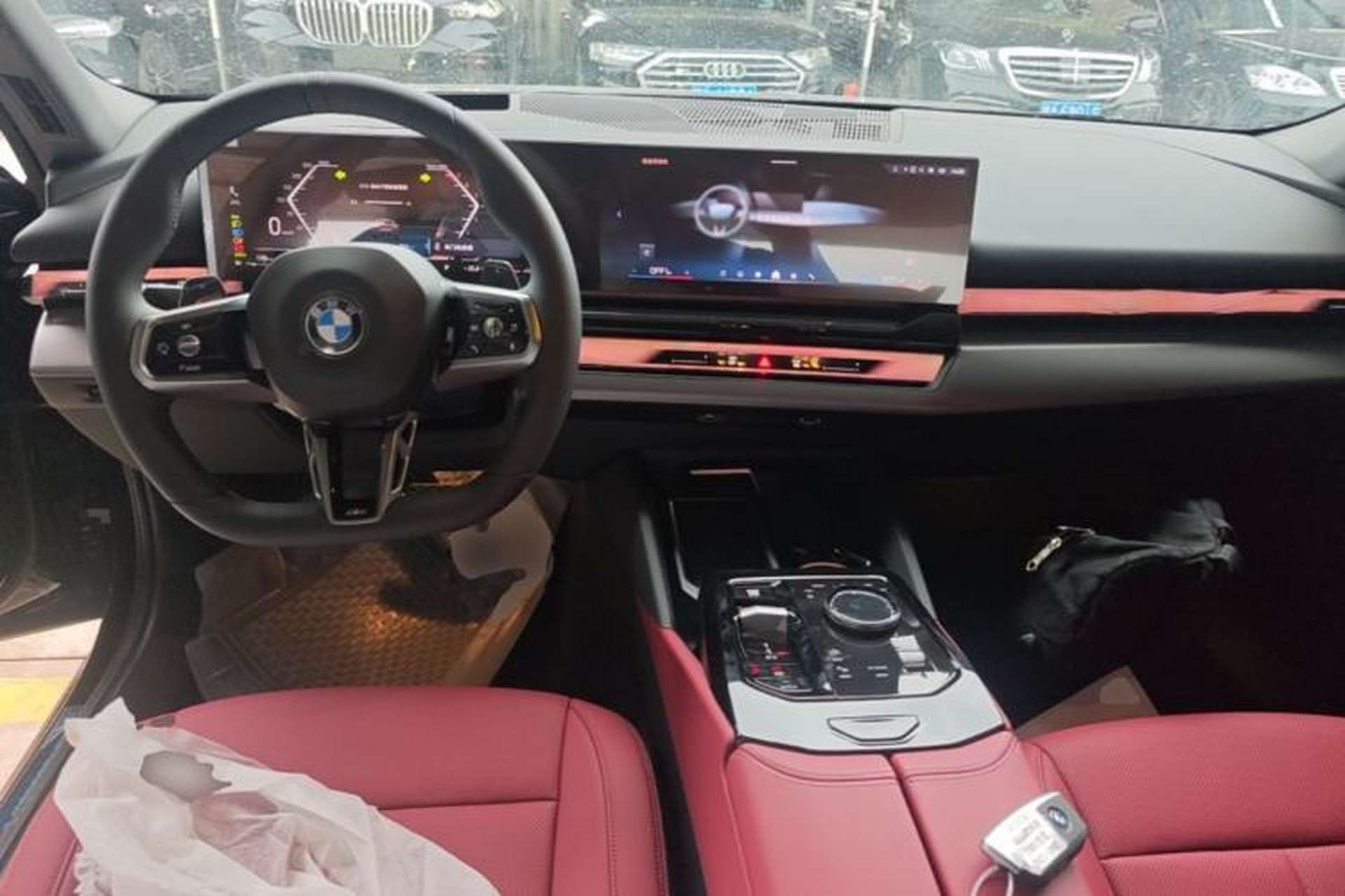 Used BMW 5 Series 2026 Facelift Model 530Li Leading Edition M Sport Package Center Console