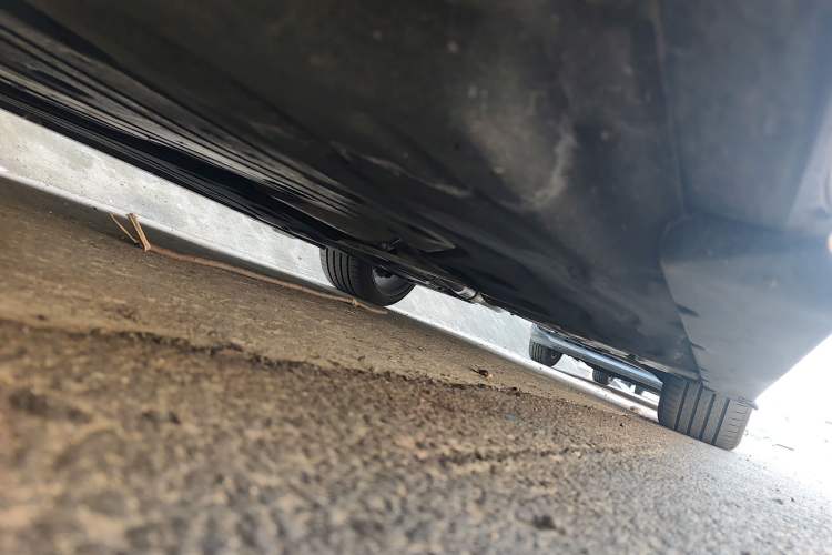 Used BMW 5 Series 2026 530Li Prestige M Sport Package Chassis Front Left