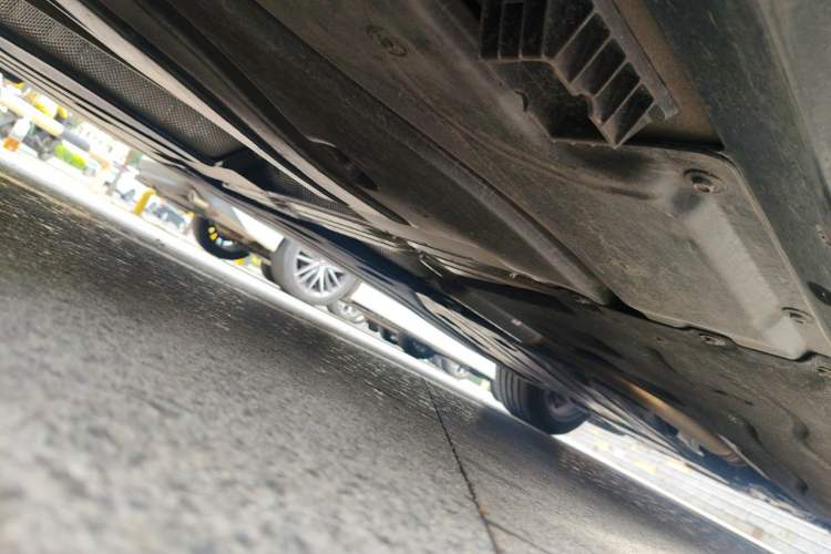 Used BMW 5 Series 2026 525Li M Sport Package Chassis Rear Right
