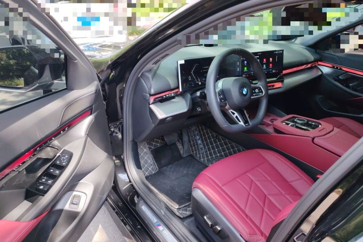 Used BMW 5 Series 2026 525Li M Sport Package Driver Seat