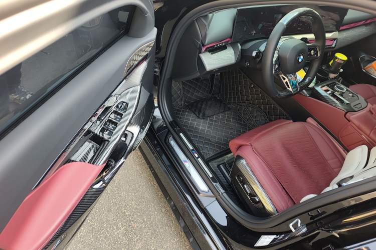 Used BMW 5 Series 2026 530Li Prestige M Sport Package Driver Seat