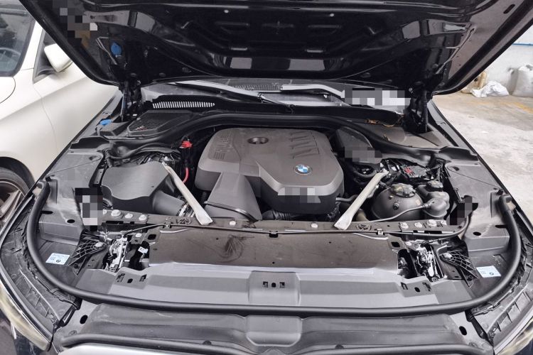 Used BMW 5 Series 2026 530Li Leading M Sport Package Engine Bay