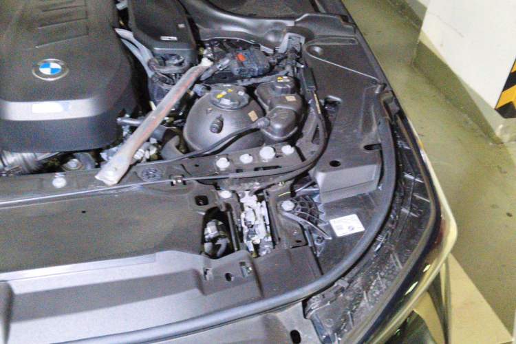 Used BMW 5 Series 2026 530Li Leading M Sport Package Engine Bay Left