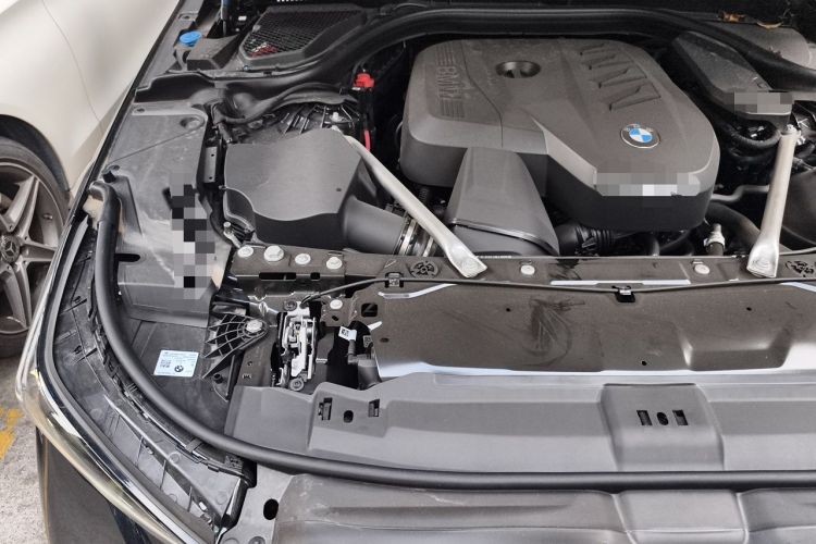 Used BMW 5 Series 2026 530Li Leading M Sport Package Engine Bay Right