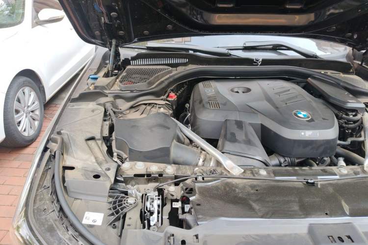 Used BMW 5 Series 2026 530Li Leading M Sport Package Engine Bay Right
