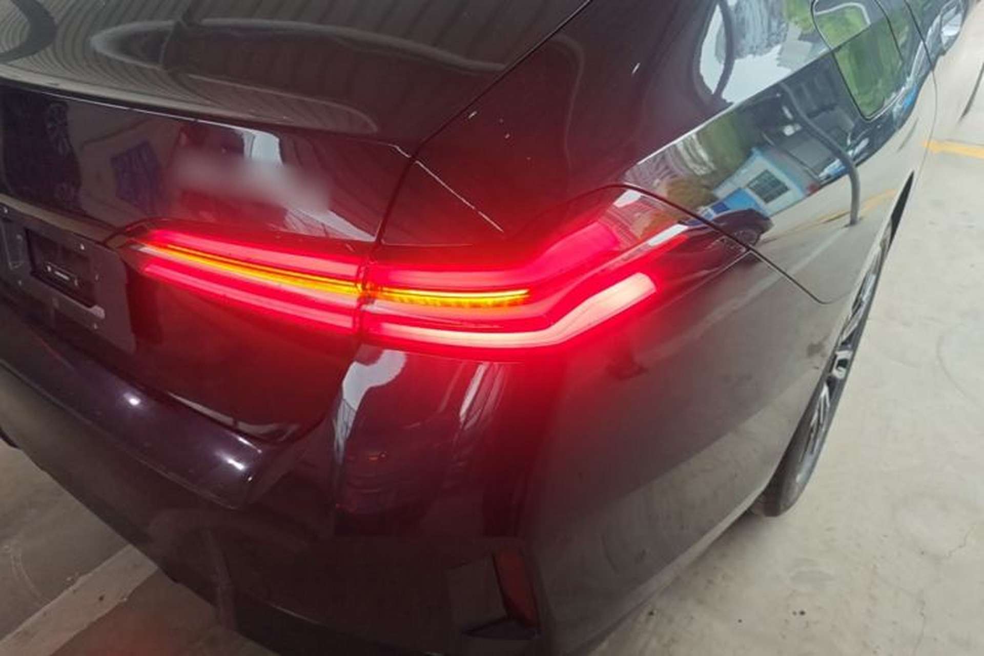 Used BMW 5 Series 2026 Facelift Model 530Li Leading Edition M Sport Package Exterior 3