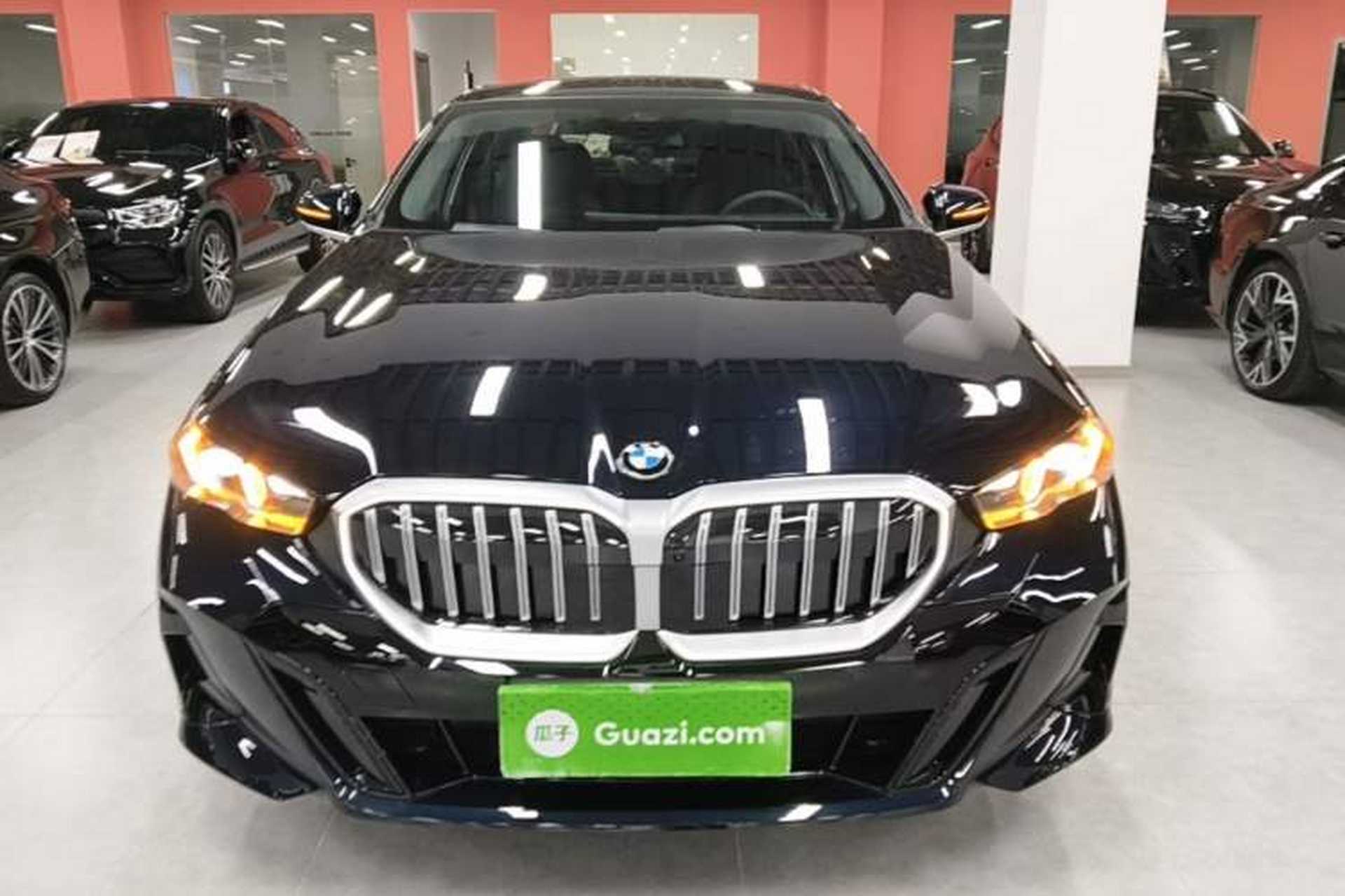 Used BMW 5 Series 2026 Facelift Model 530Li Leading Edition M Sport Package Front