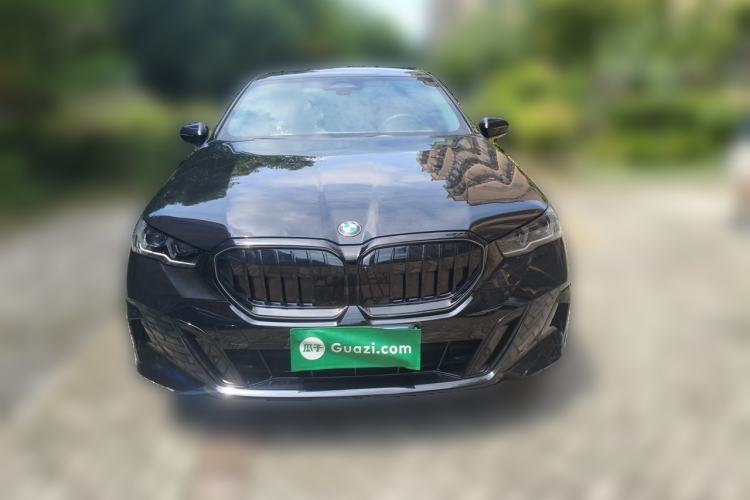 Used BMW 5 Series 2026 530Li Leading M Sport Package Front