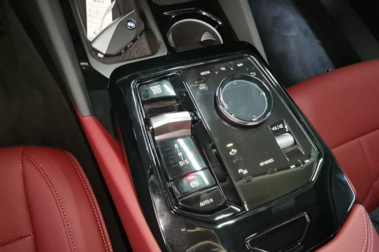 Used BMW 5 Series 2026 530Li Leading M Sport Package Gear Lever