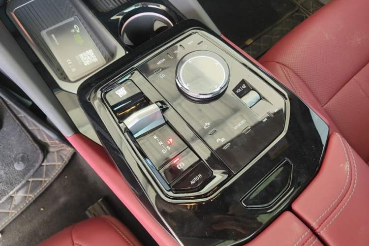 Used BMW 5 Series 2026 530Li Leading M Sport Package Gear Lever